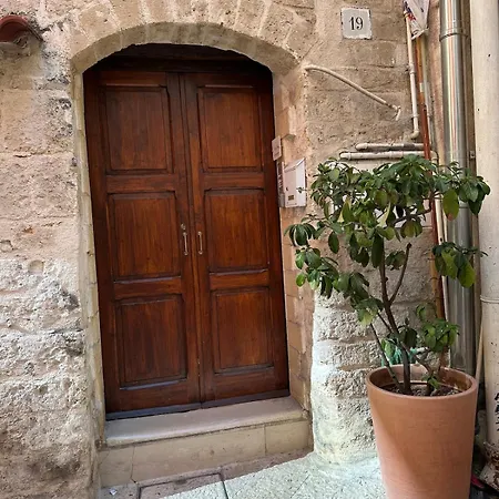 Dimora Delle Grazie Апартаменти