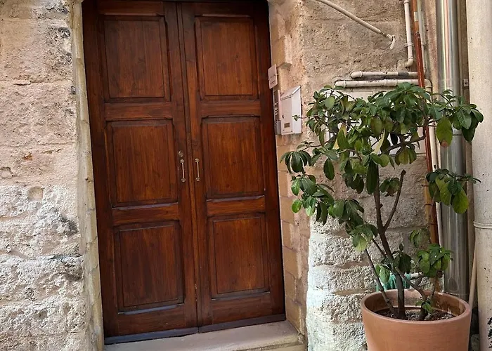 Dimora Delle Grazie דירה